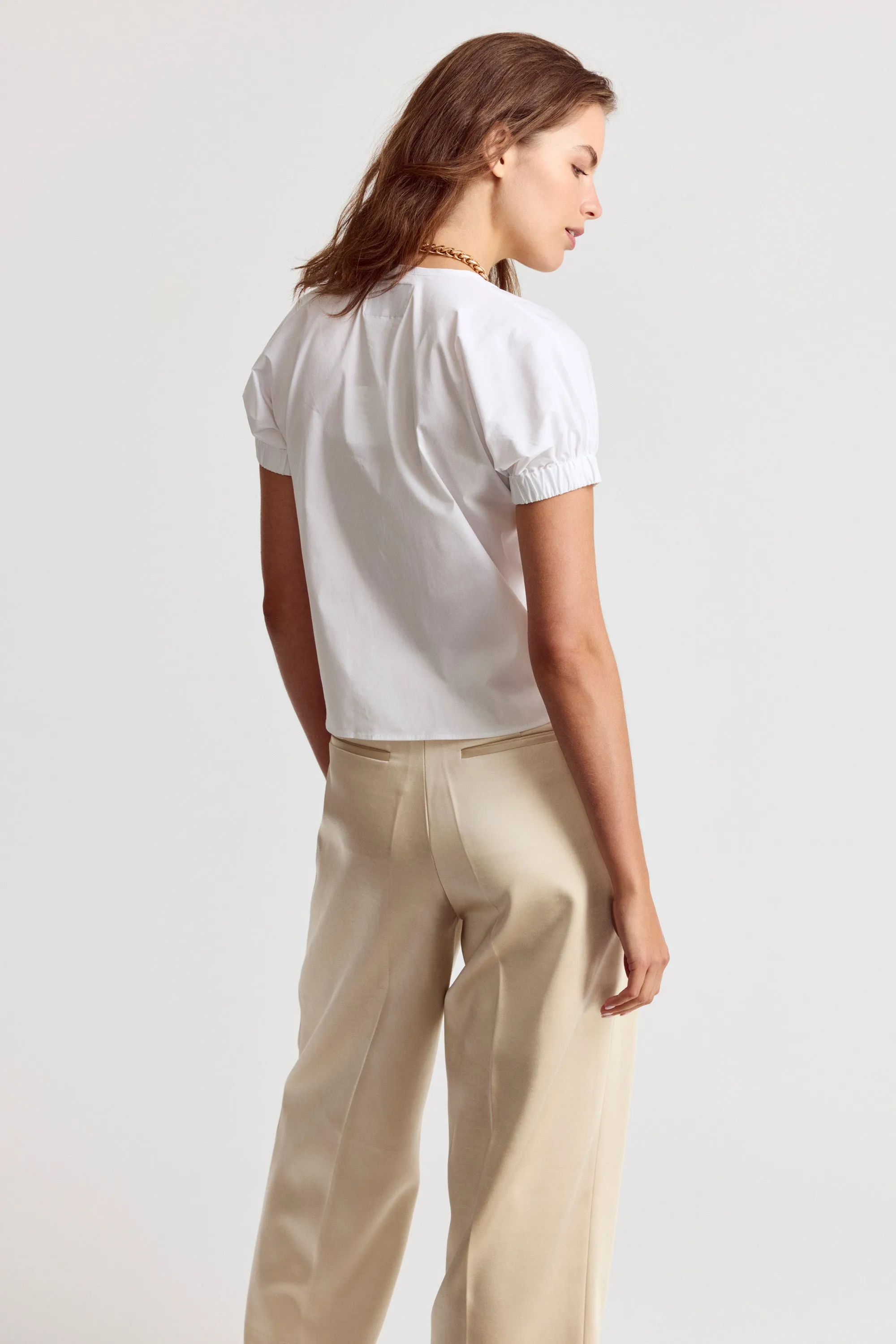 The Short Sleeve Elastic Arm Shirt