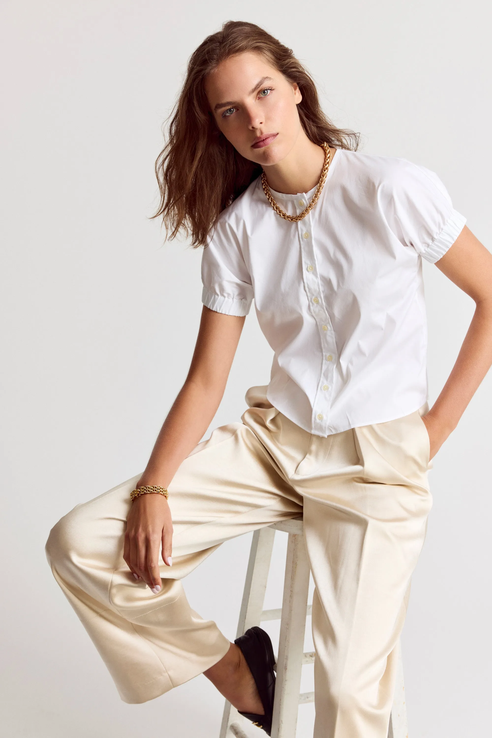 The Short Sleeve Elastic Arm Shirt