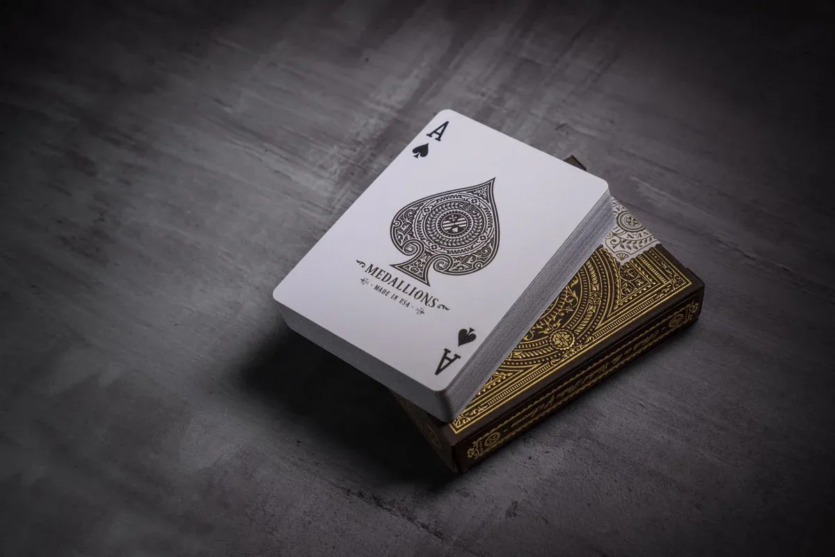 Theory 11 Playing Cards: Medallions